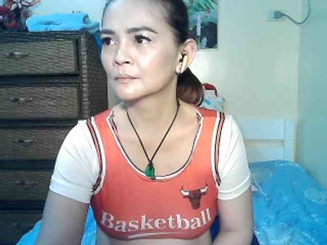 lilymaepinay webcam