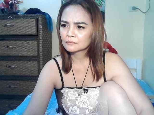 lilymaepinay webcam