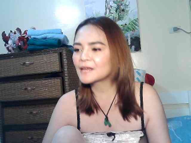lilymaepinay webcam