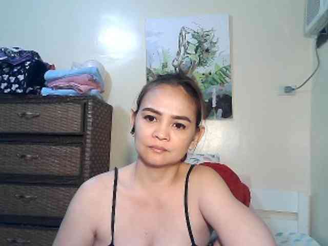 lilymaepinay webcam