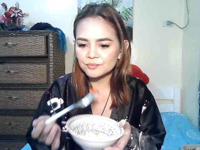 lilymaepinay webcam