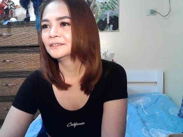 lilymaepinay webcam