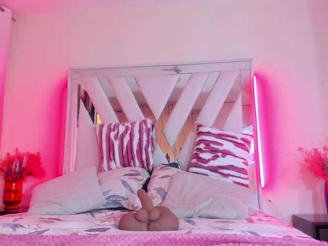 Karla-Rodrigu's BongaCams show and profile