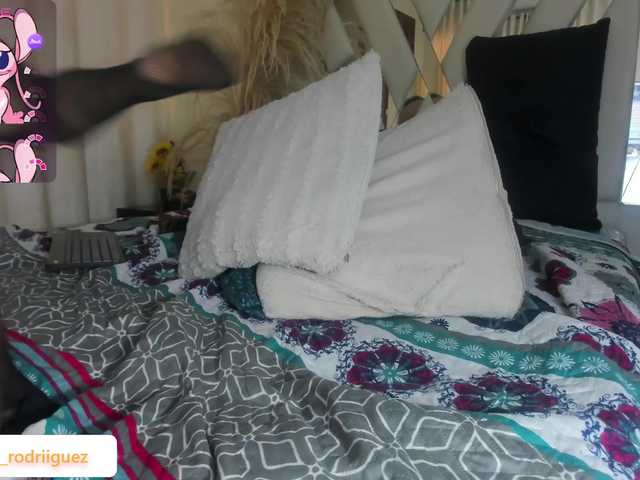 Karla-Rodrigu's BongaCams show and profile