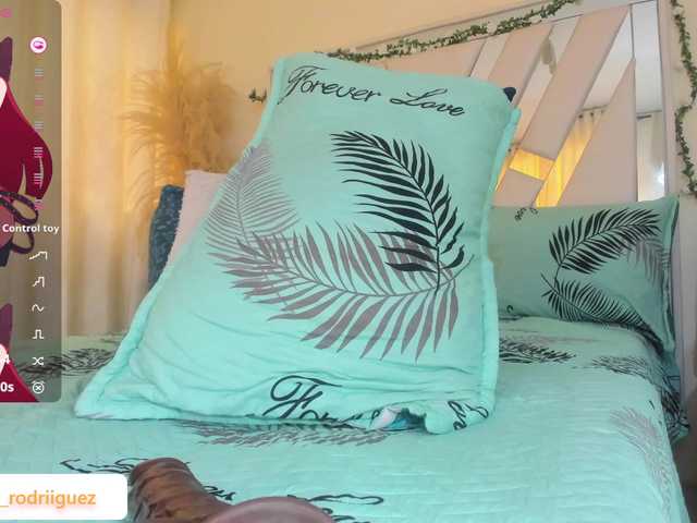 Karla-Rodrigu's BongaCams show and profile