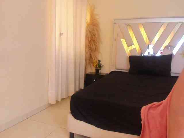 Karla-Rodrigu webcam