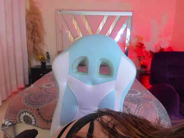 Karla-Rodrigu webcam