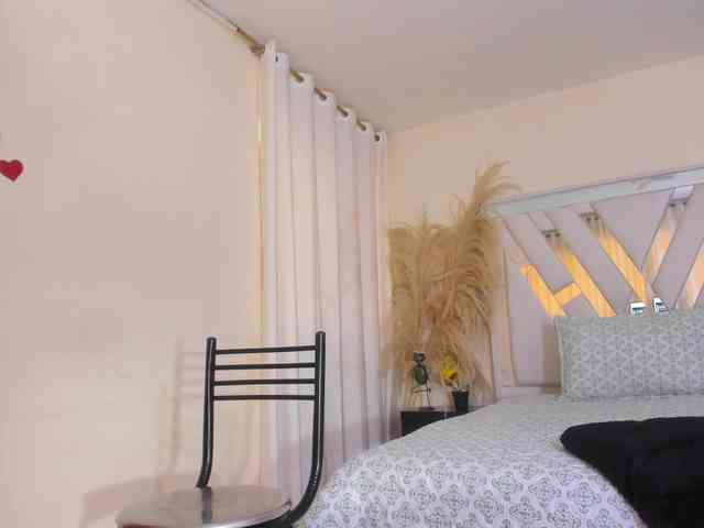 Karla-Rodrigu webcam