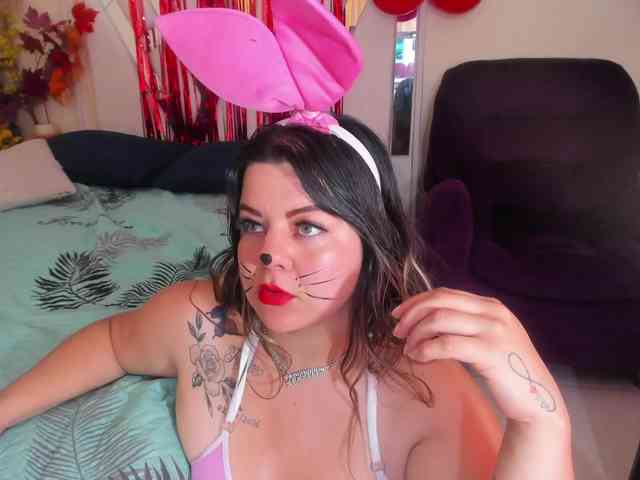 Karla-Rodrigu webcam