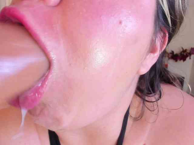 Karla-Rodrigu webcam