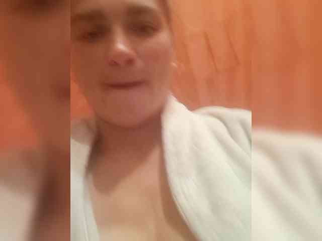Suzka007 webcam