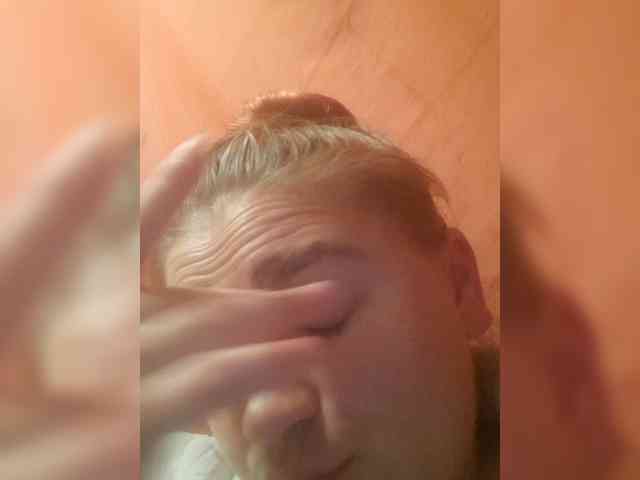 Suzka007 webcam
