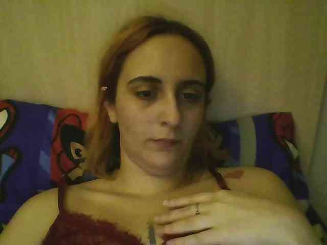 Hotredhead01 webcam