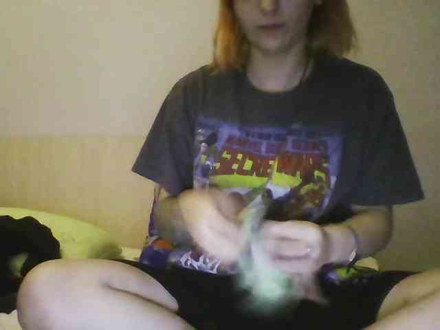 Hotredhead01 webcam