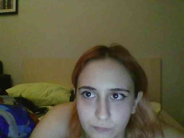 Hotredhead01 webcam