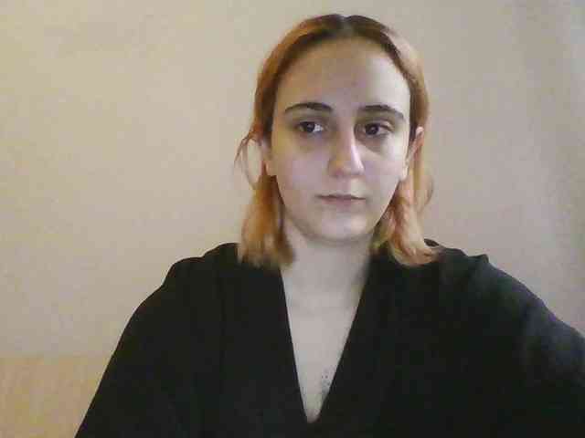 Hotredhead01 webcam