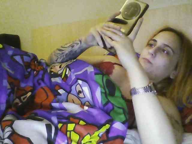 Hotredhead01 webcam