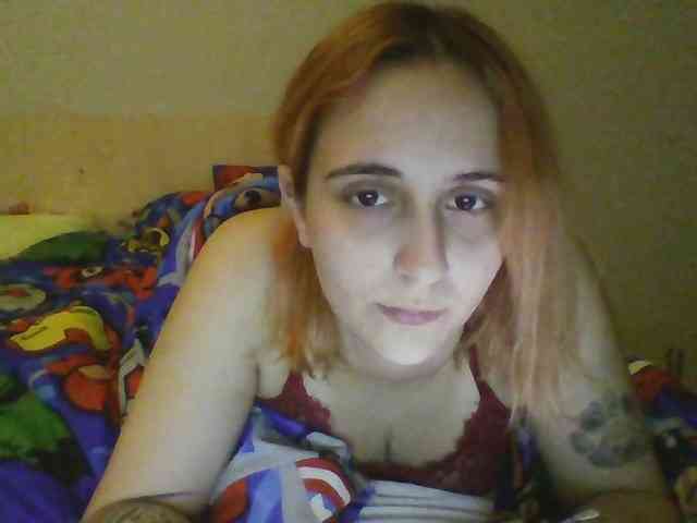 Hotredhead01 webcam