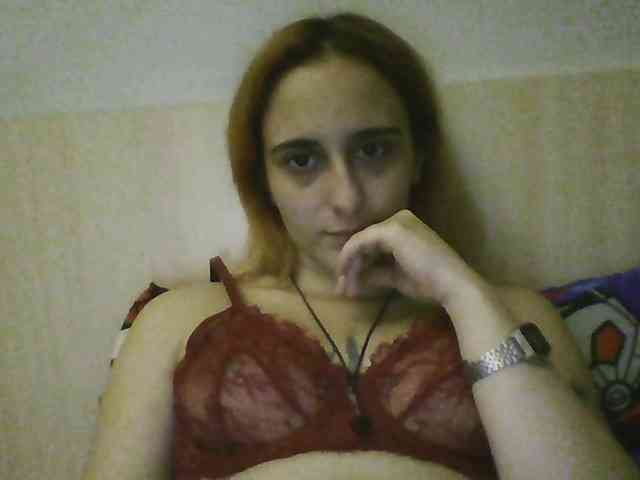 Hotredhead01 webcam