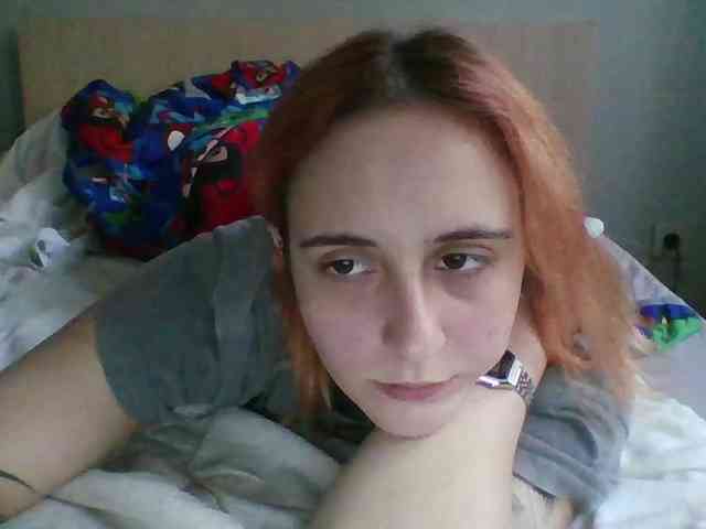 Hotredhead01 webcam