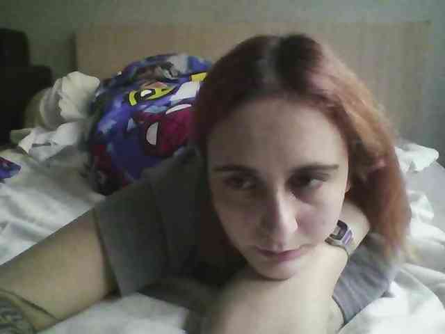 Hotredhead01 webcam