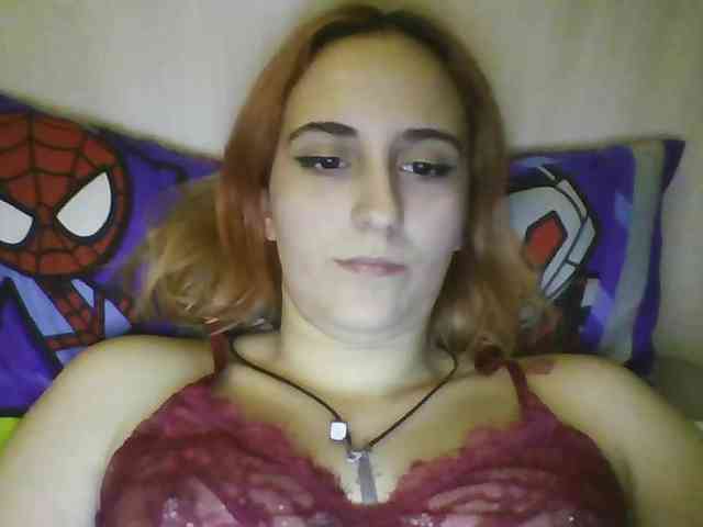 Hotredhead01 webcam
