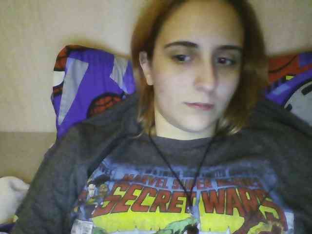 Hotredhead01 webcam
