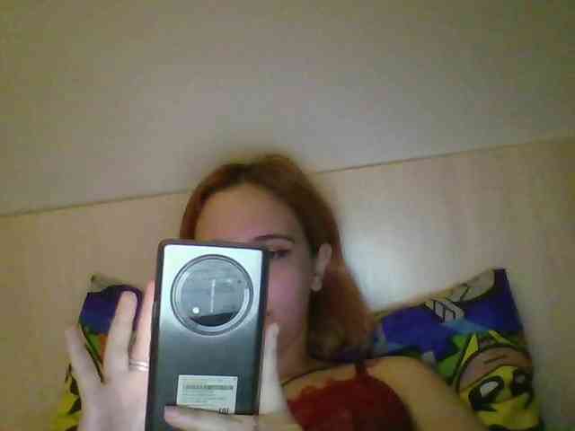 Hotredhead01 webcam