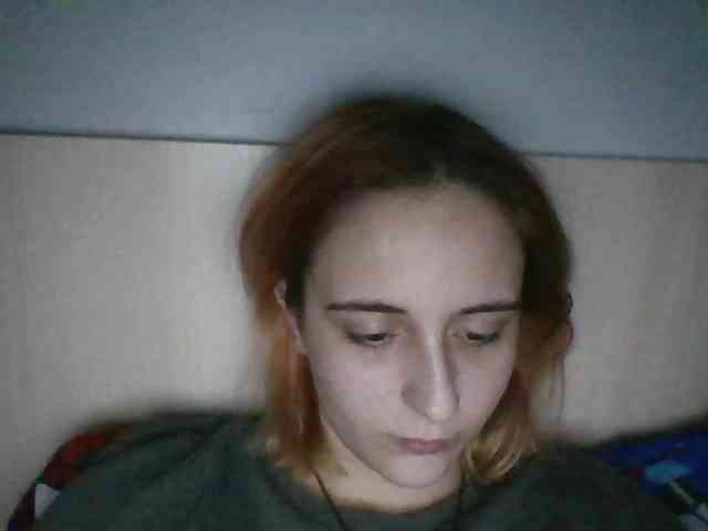 Hotredhead01 webcam