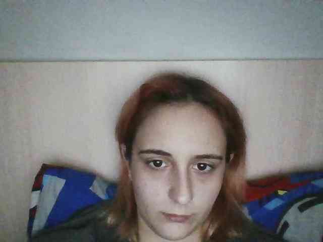 Hotredhead01 webcam