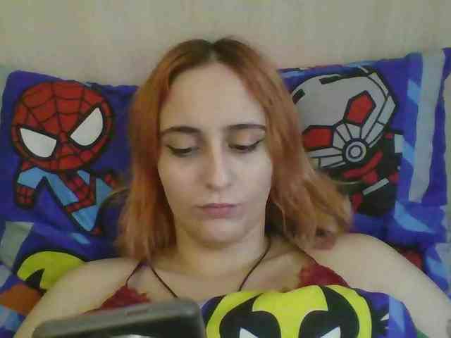 Hotredhead01 webcam