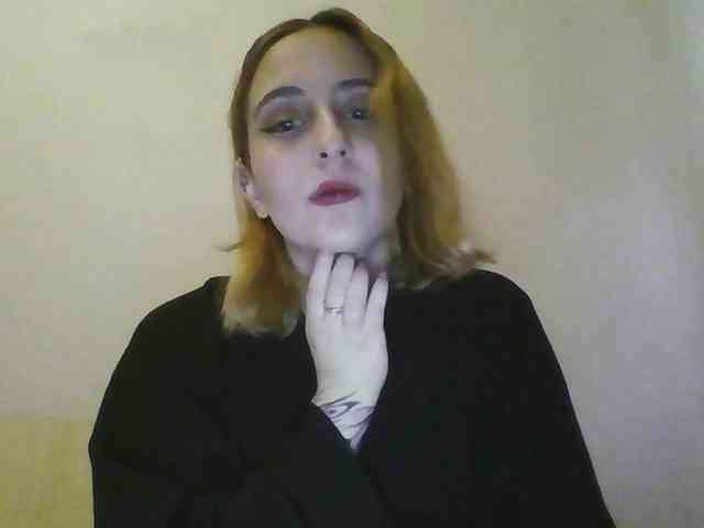 Hotredhead01 webcam