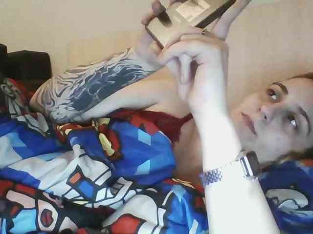 Hotredhead01 webcam