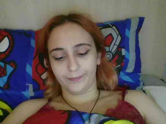 Hotredhead01 webcam