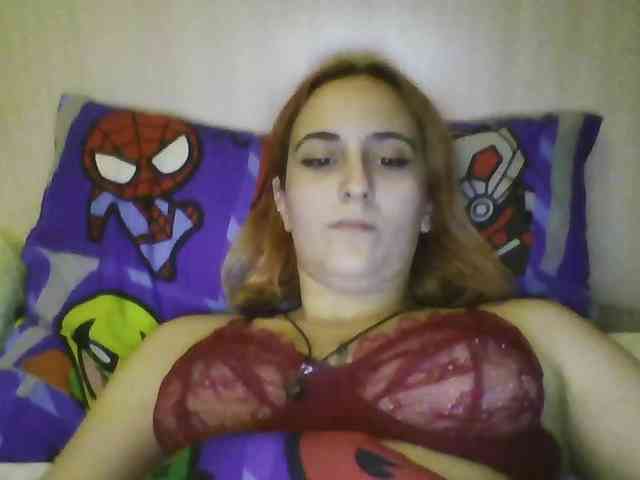Hotredhead01 webcam