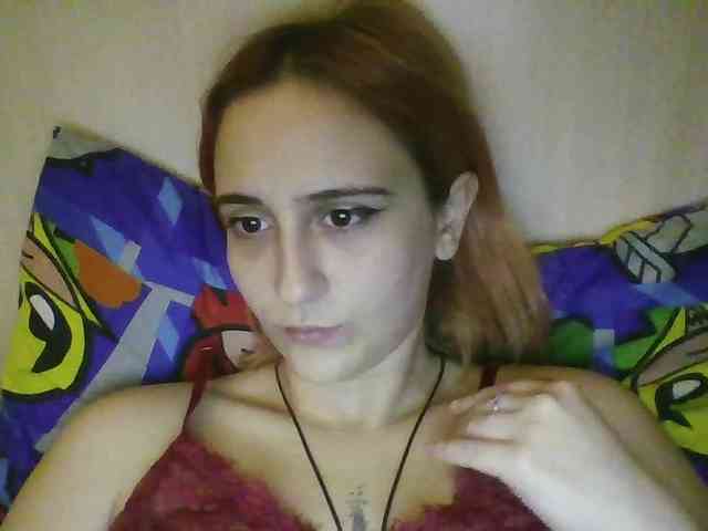 Hotredhead01 webcam