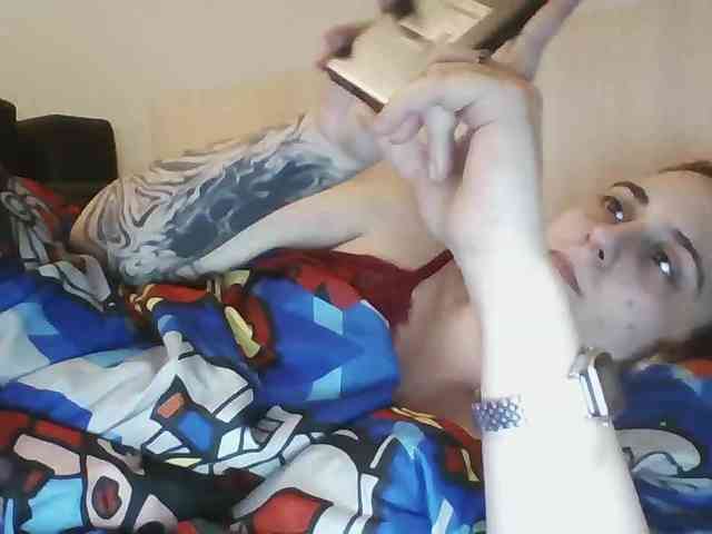 Hotredhead01 webcam