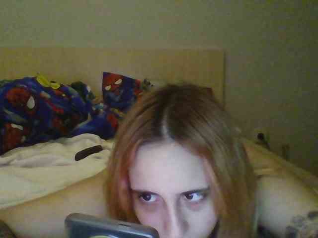 Hotredhead01 webcam