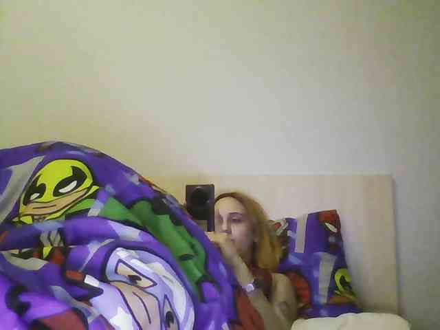 Hotredhead01 webcam