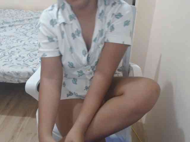 NATIVExASIAN webcam