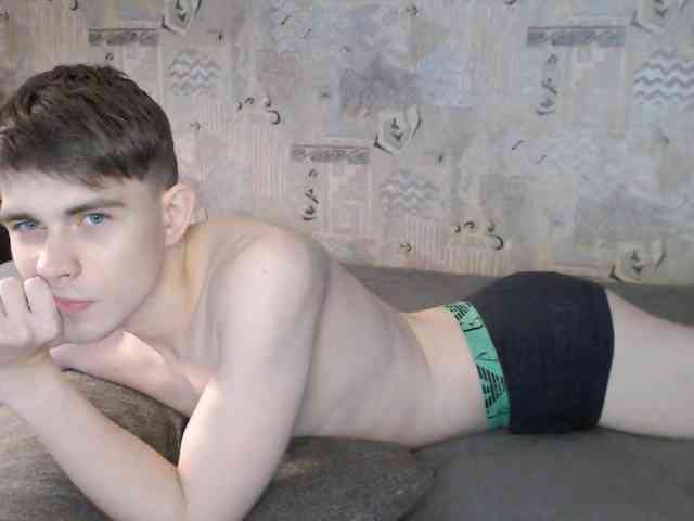 Twink-Oliver Twink-Oliver