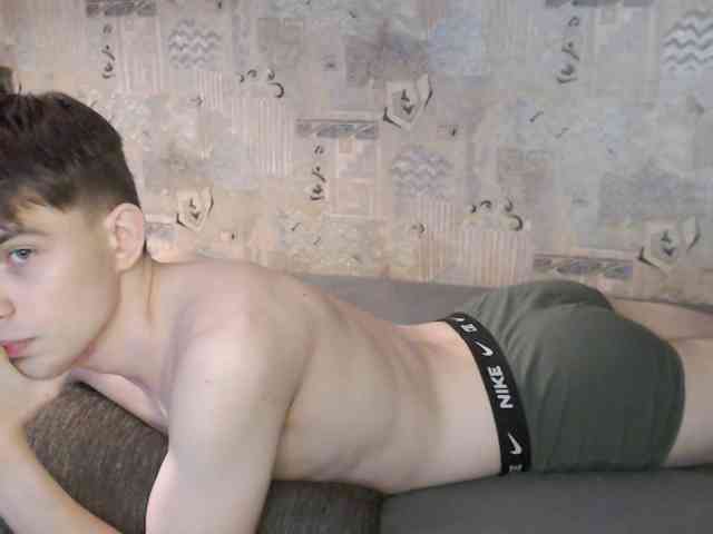 Twink-Oliver Twink-Oliver