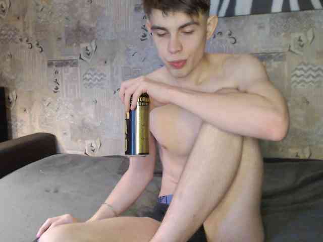 Twink-Oliver Twink-Oliver