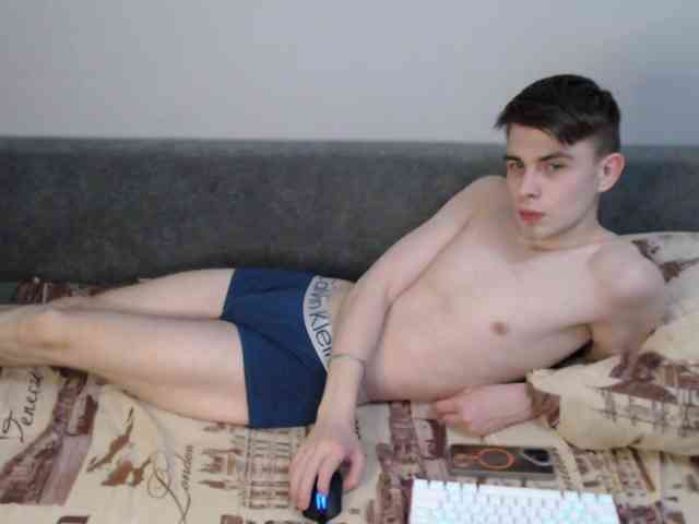 Twink-Oliver Twink-Oliver