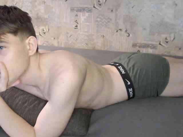 Twink-Oliver Twink-Oliver