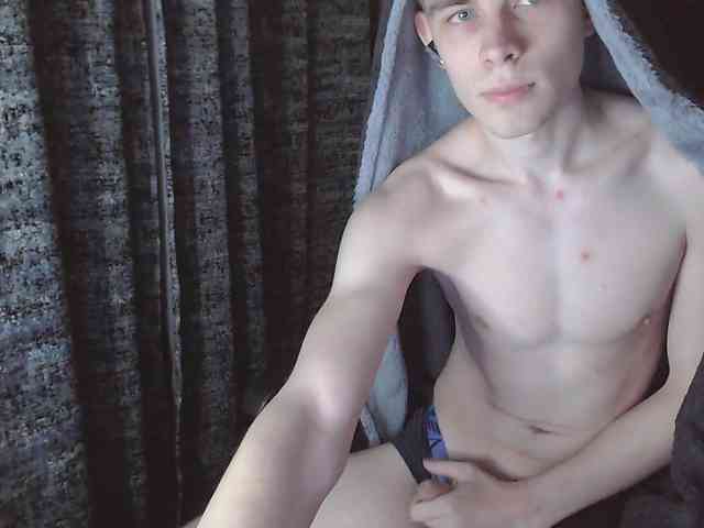 Twink-Oliver Twink-Oliver