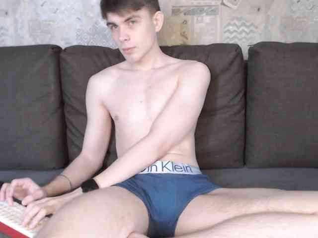 Twink-Oliver Twink-Oliver