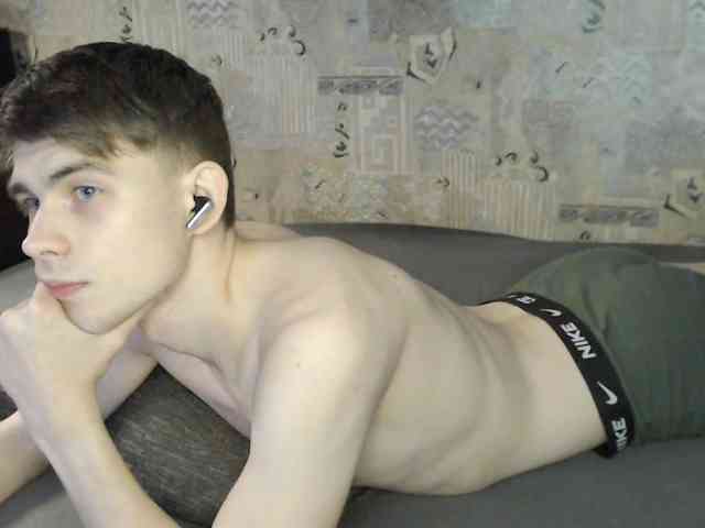 Twink-Oliver Twink-Oliver