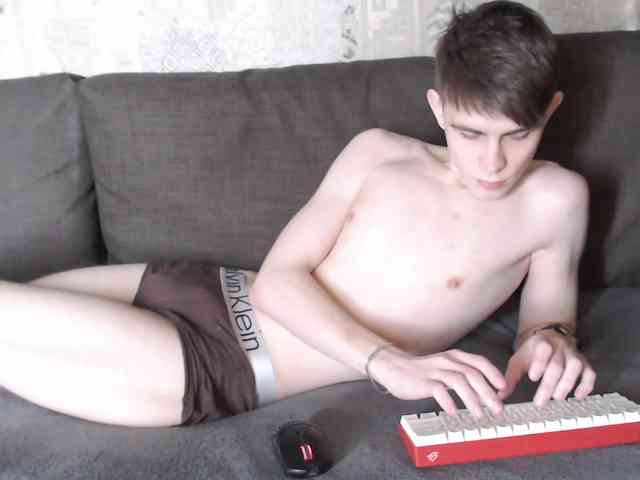 Twink-Oliver Twink-Oliver