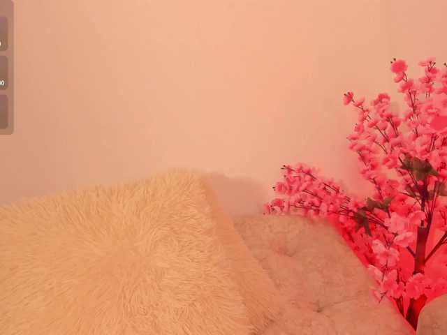 Skinnydoll1's BongaCams show and profile